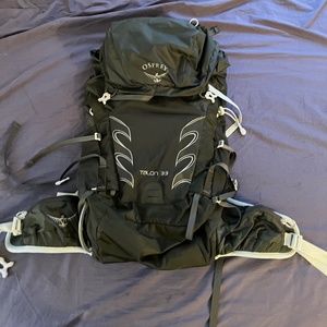 Osprey Talon 33 Mens Day Hiking Pack